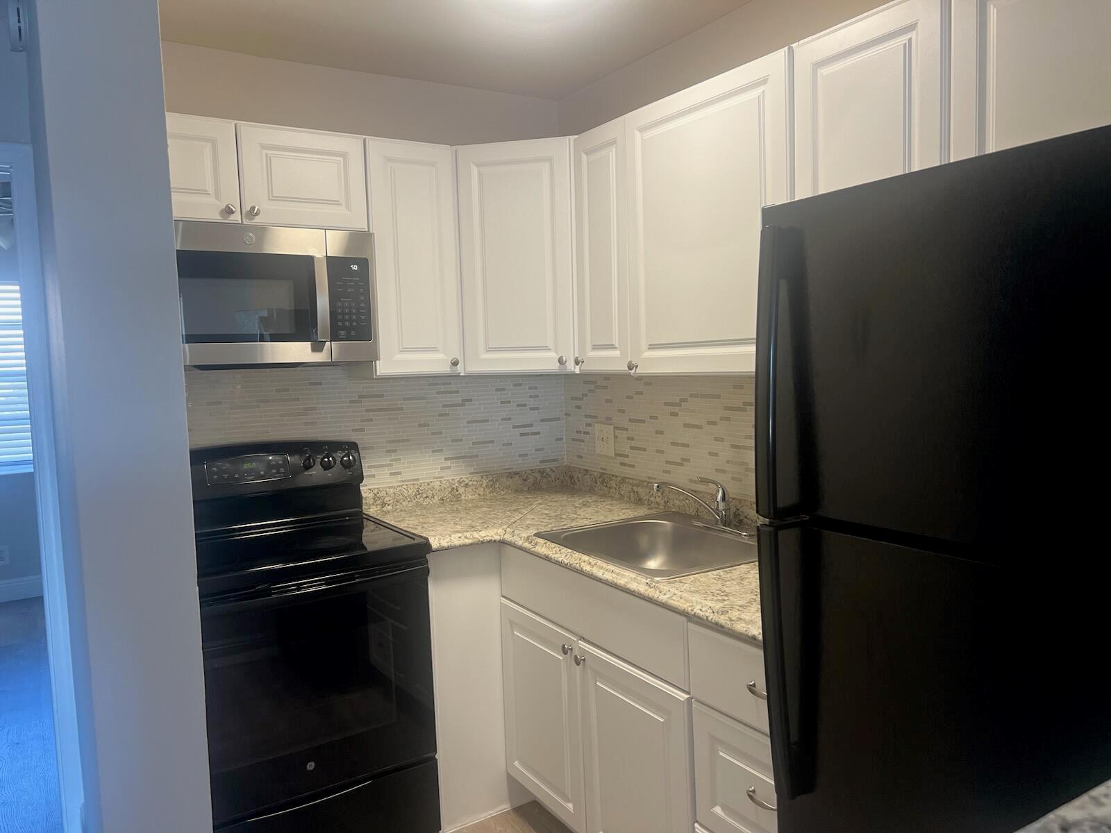 VILLA RICA - Residential Lease