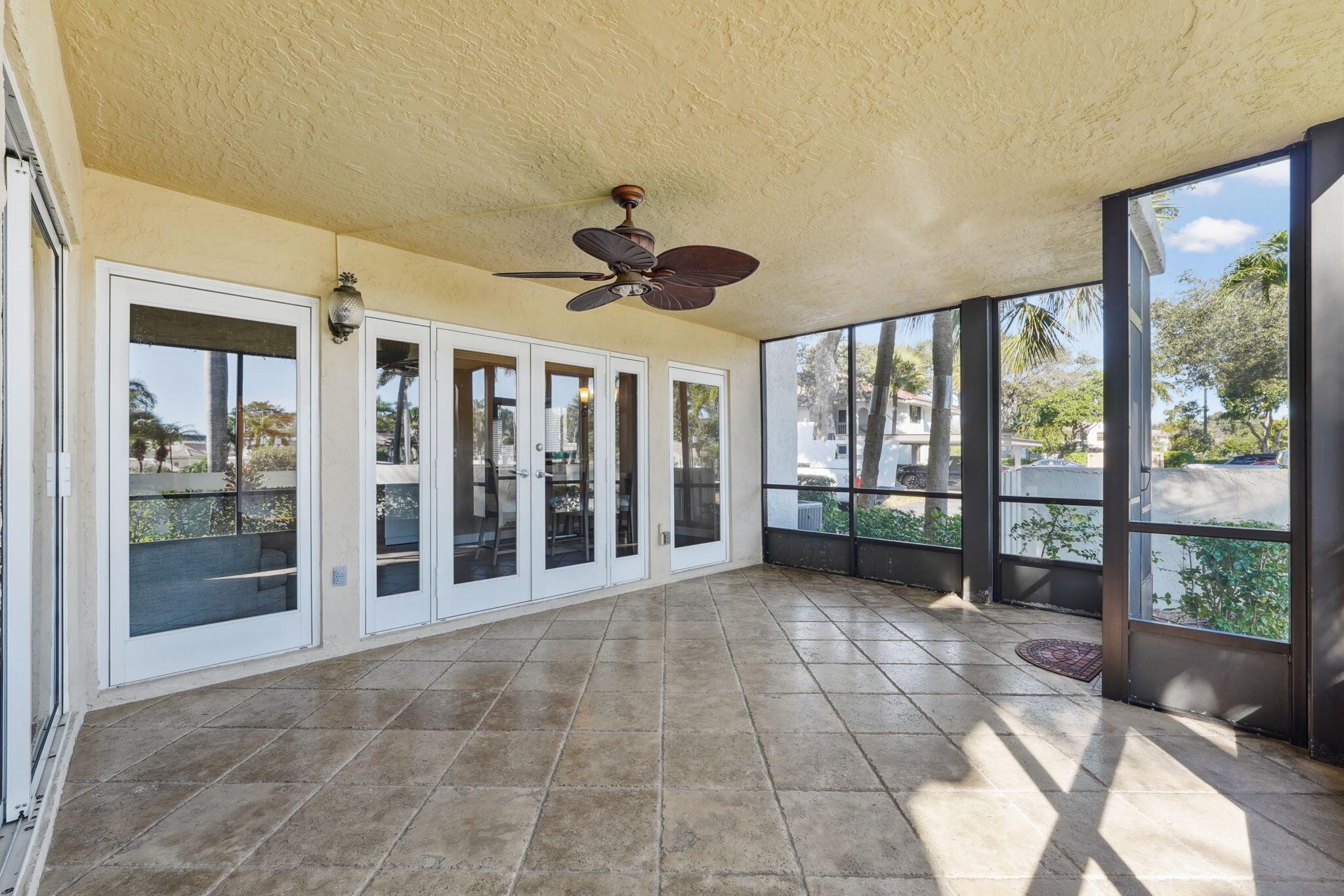 PELICAN POINTE CONDO - Residential Lease