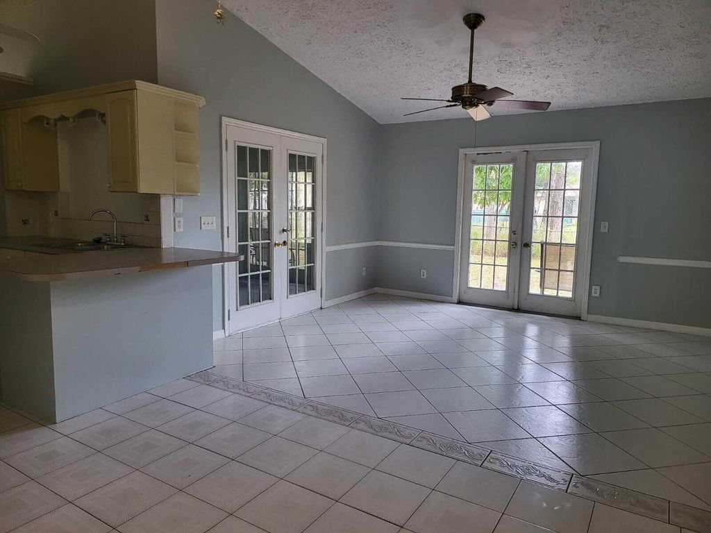 Photo of 349 SE Fallon Drive, Port Saint Lucie, FL 34983 (MLS # R11161447)