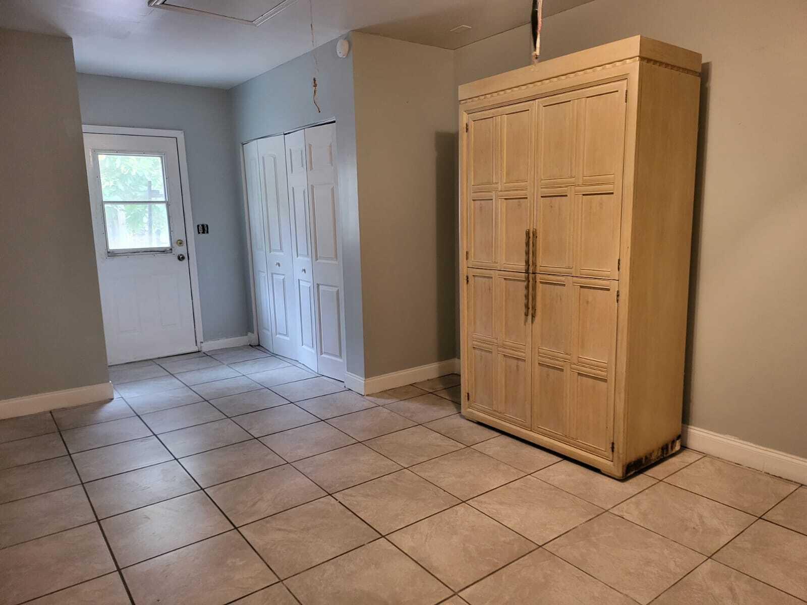 PORT ST LUCIE SECTION 2 - Residential