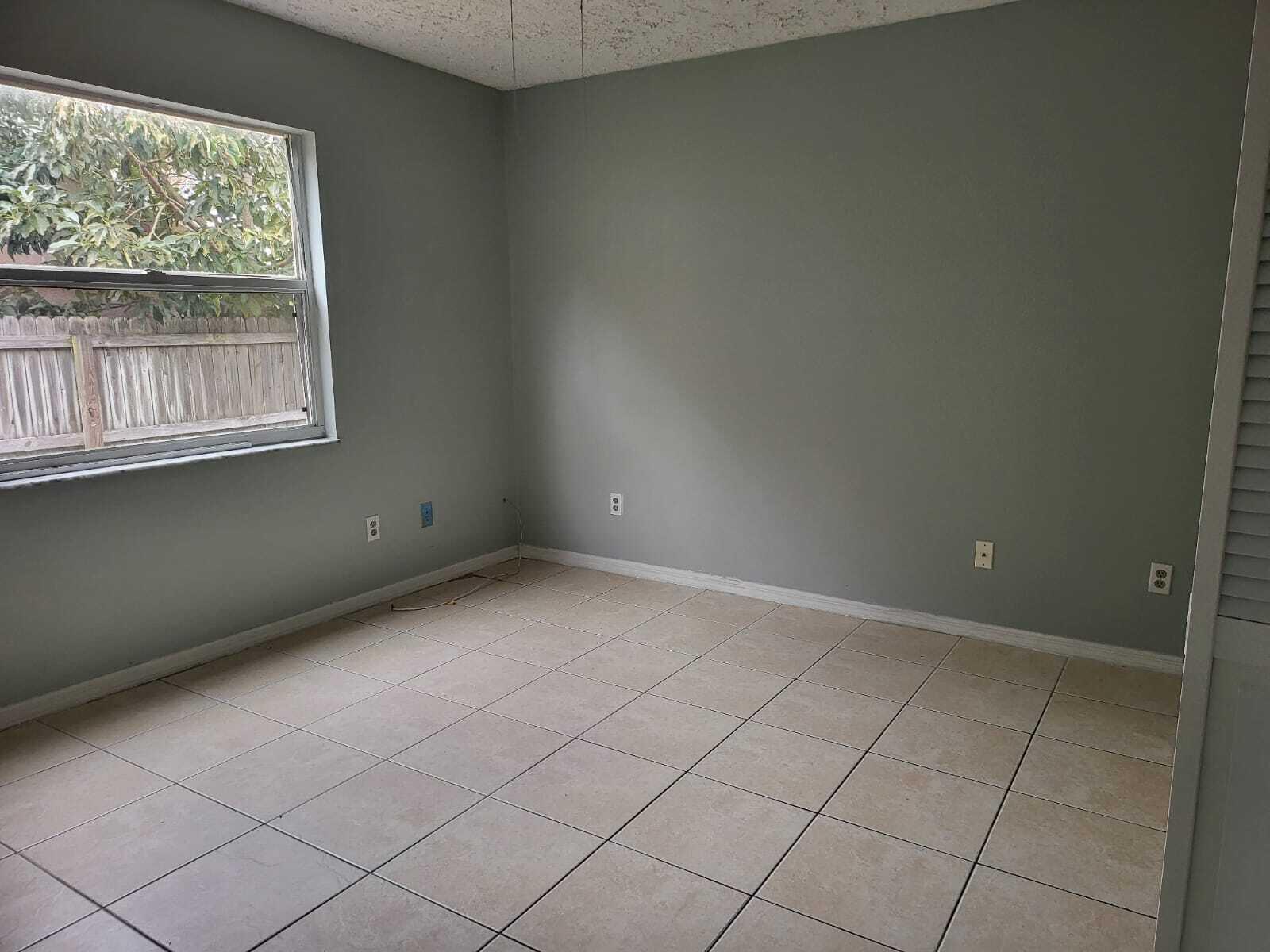 PORT ST LUCIE SECTION 2 - Residential