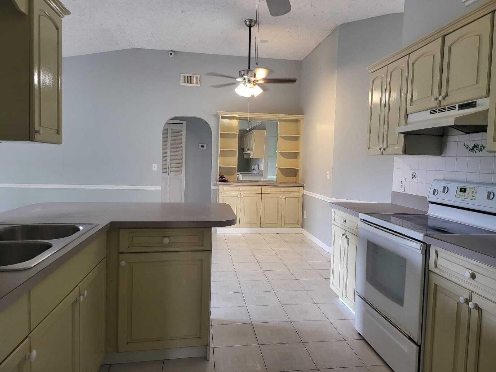 PORT ST LUCIE SECTION 2 - Residential