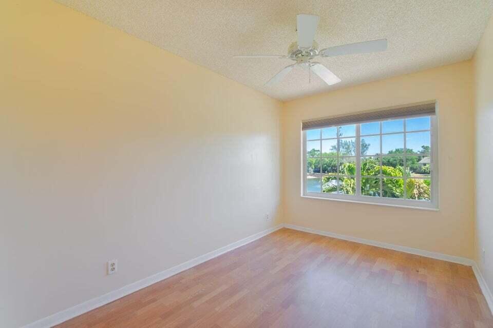 CHARTER CLUB OF PALM BEACH - Residential