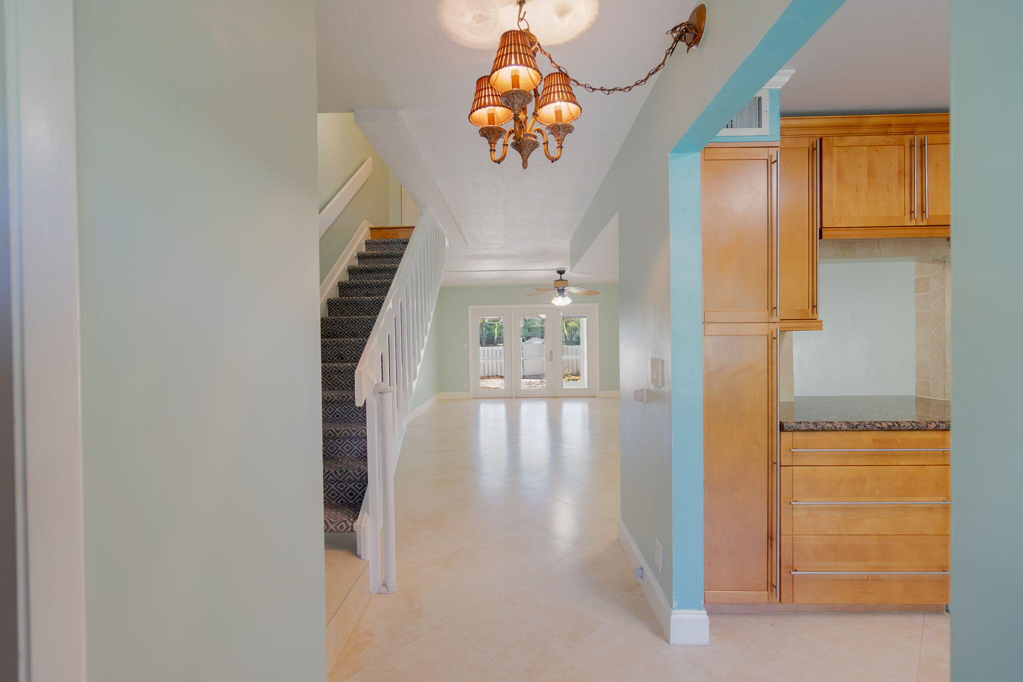 CHARTER CLUB OF PALM BEACH - Residential