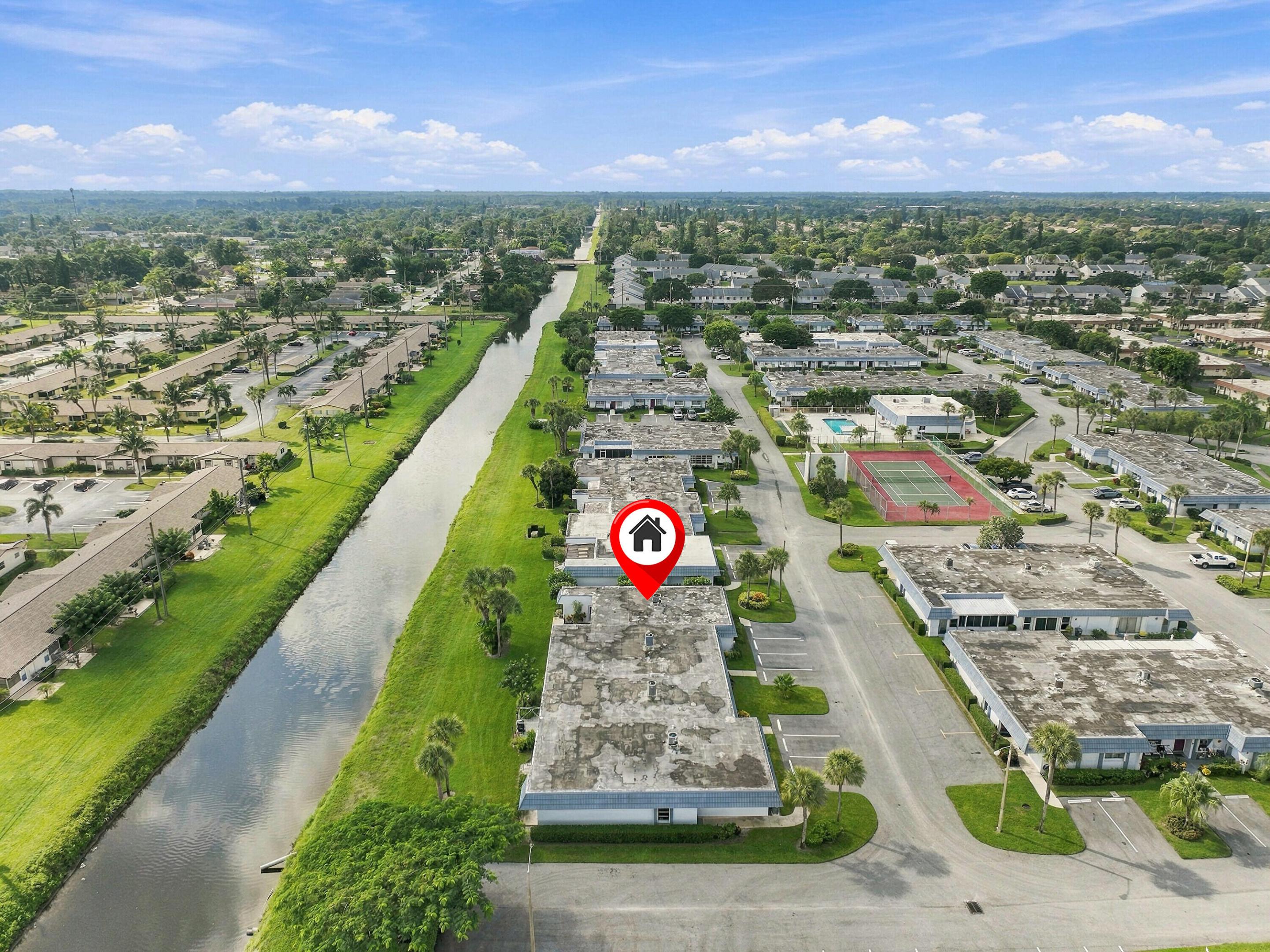 2886 FERNLEY Drive E 32