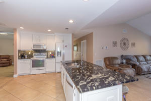 SOUTH SHORE 2 OF WELLINGT - Residential