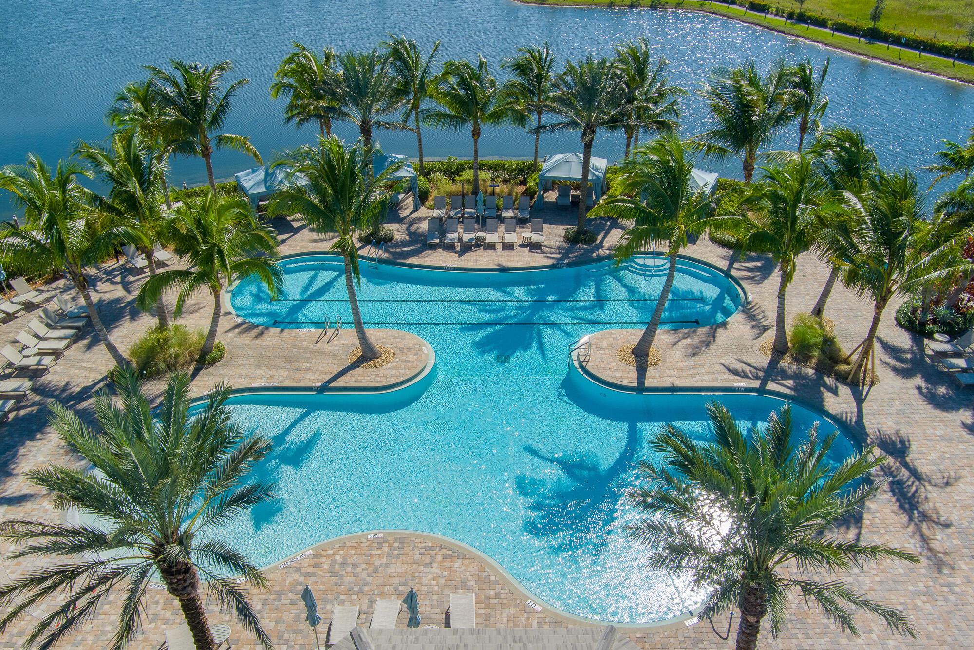 DEL WEBB AT TRADITION - Residential