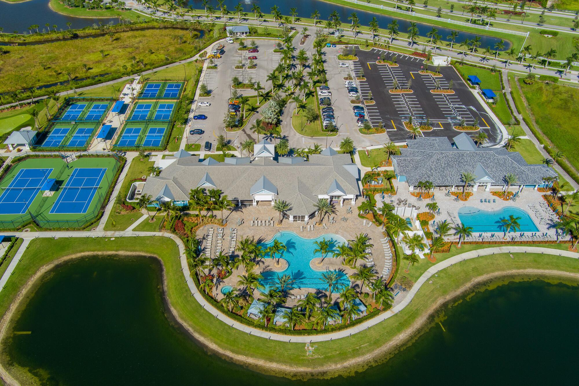 DEL WEBB AT TRADITION - Residential