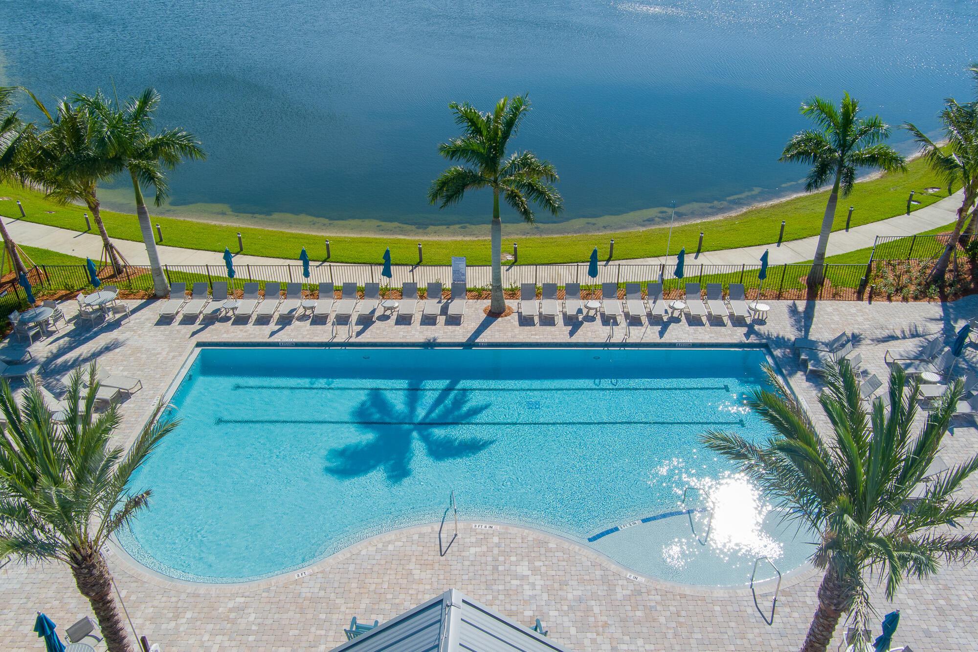 DEL WEBB AT TRADITION - Residential