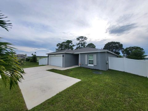 A home in Port St Lucie