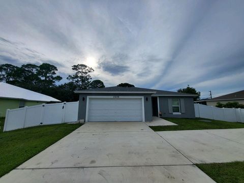 A home in Port St Lucie