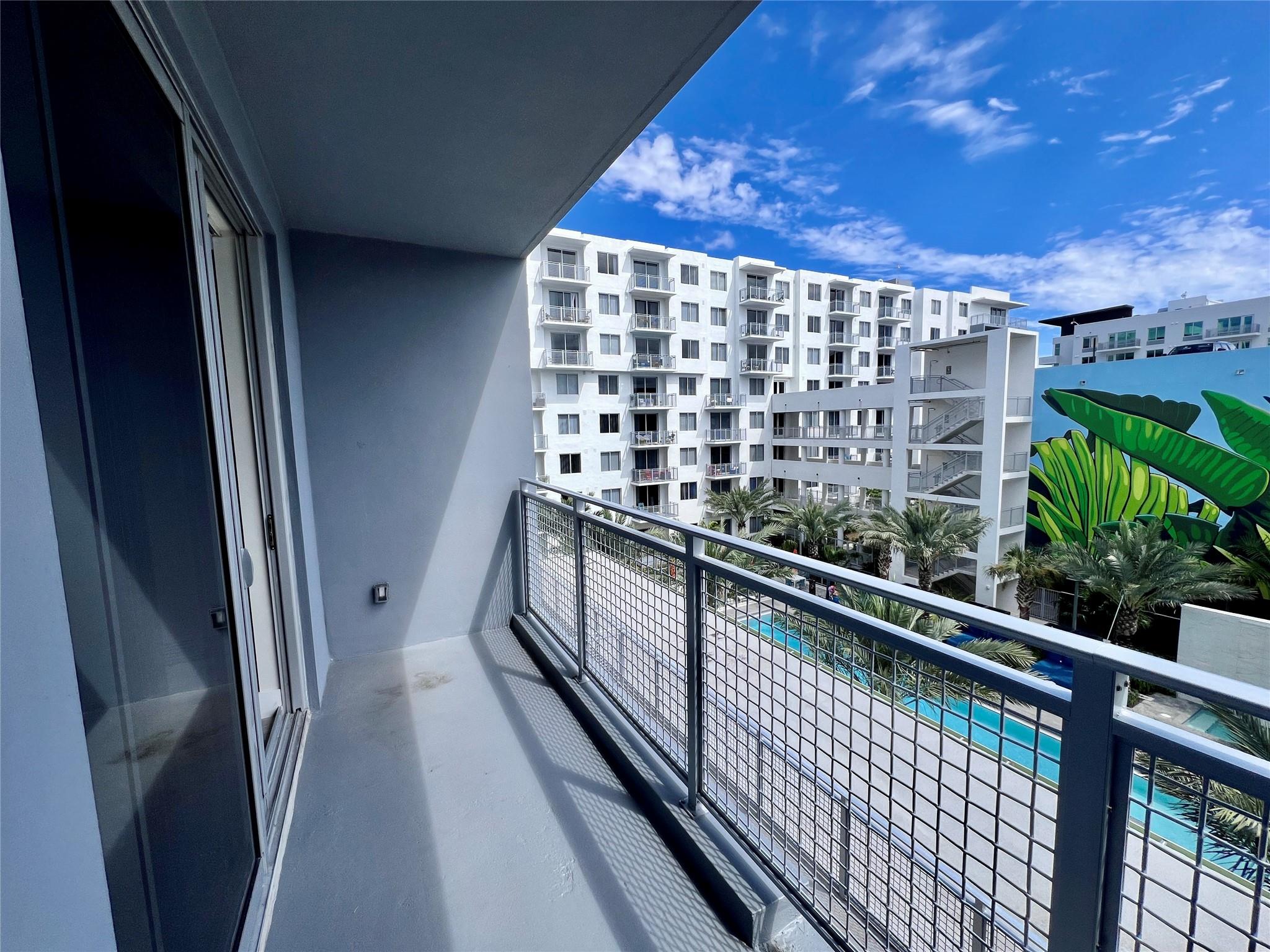 DANIA POINTE - Residential Lease