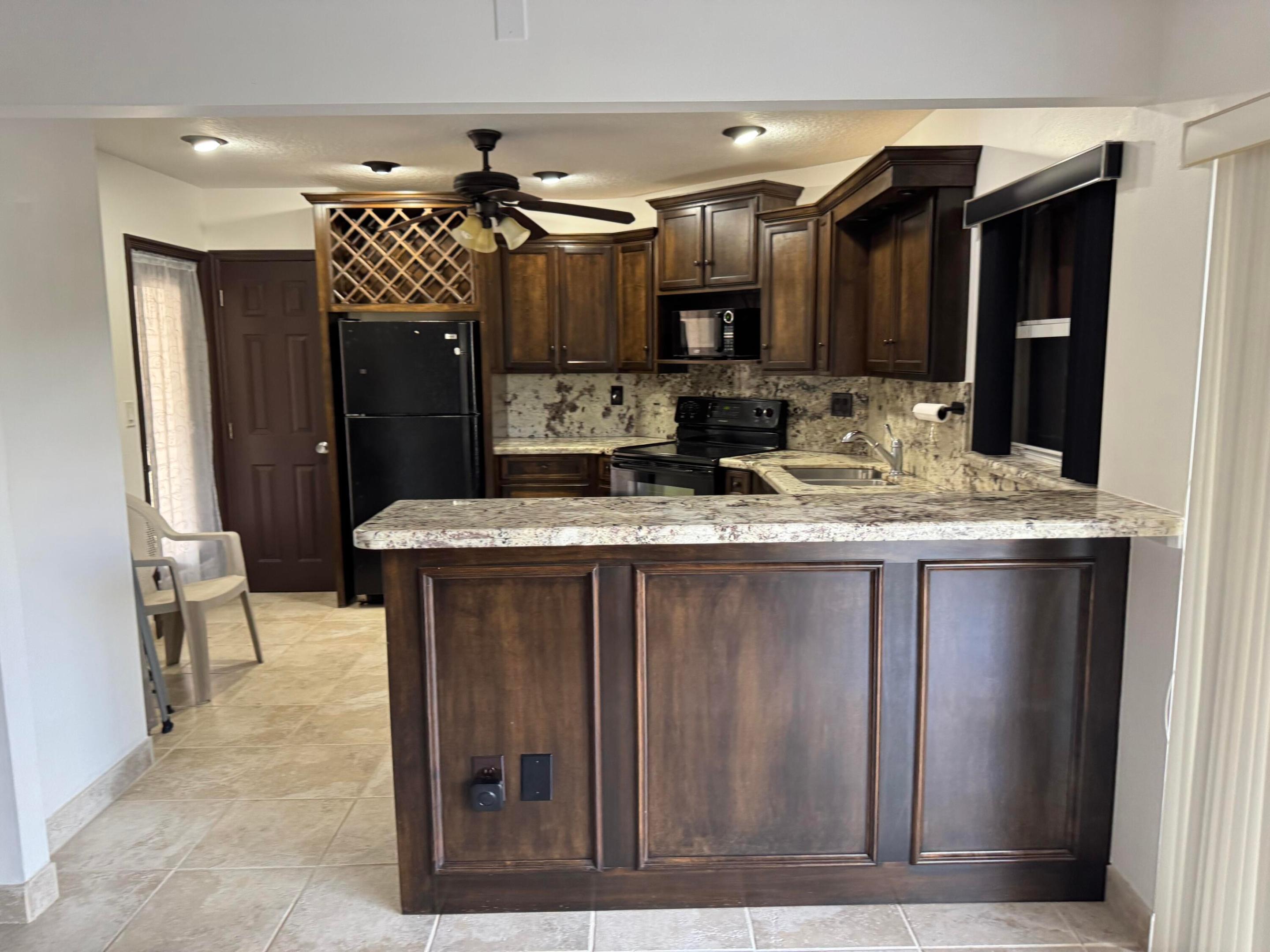 GREENWAY VILLAGE COND NORTH NO 2 DECL
IN - Residential Lease