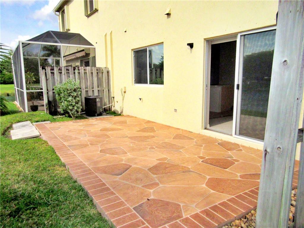 Lago Vista Coconut Creek - Residential