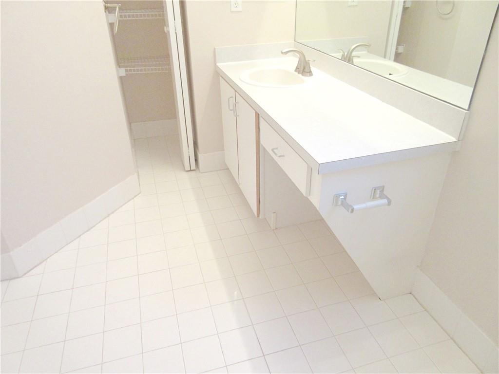 Lago Vista Coconut Creek - Residential