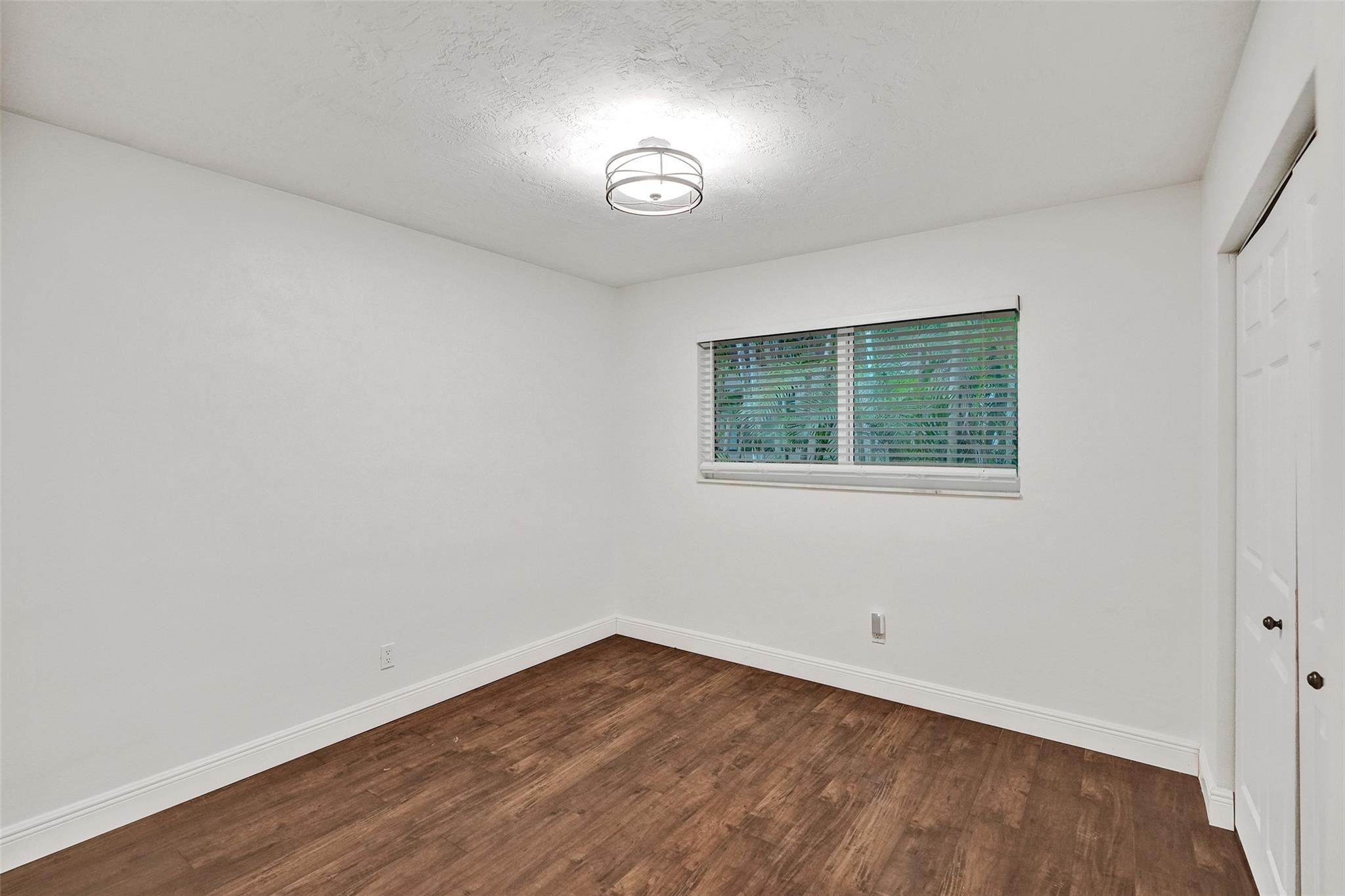 FLAMINGO GARDENS - Residential