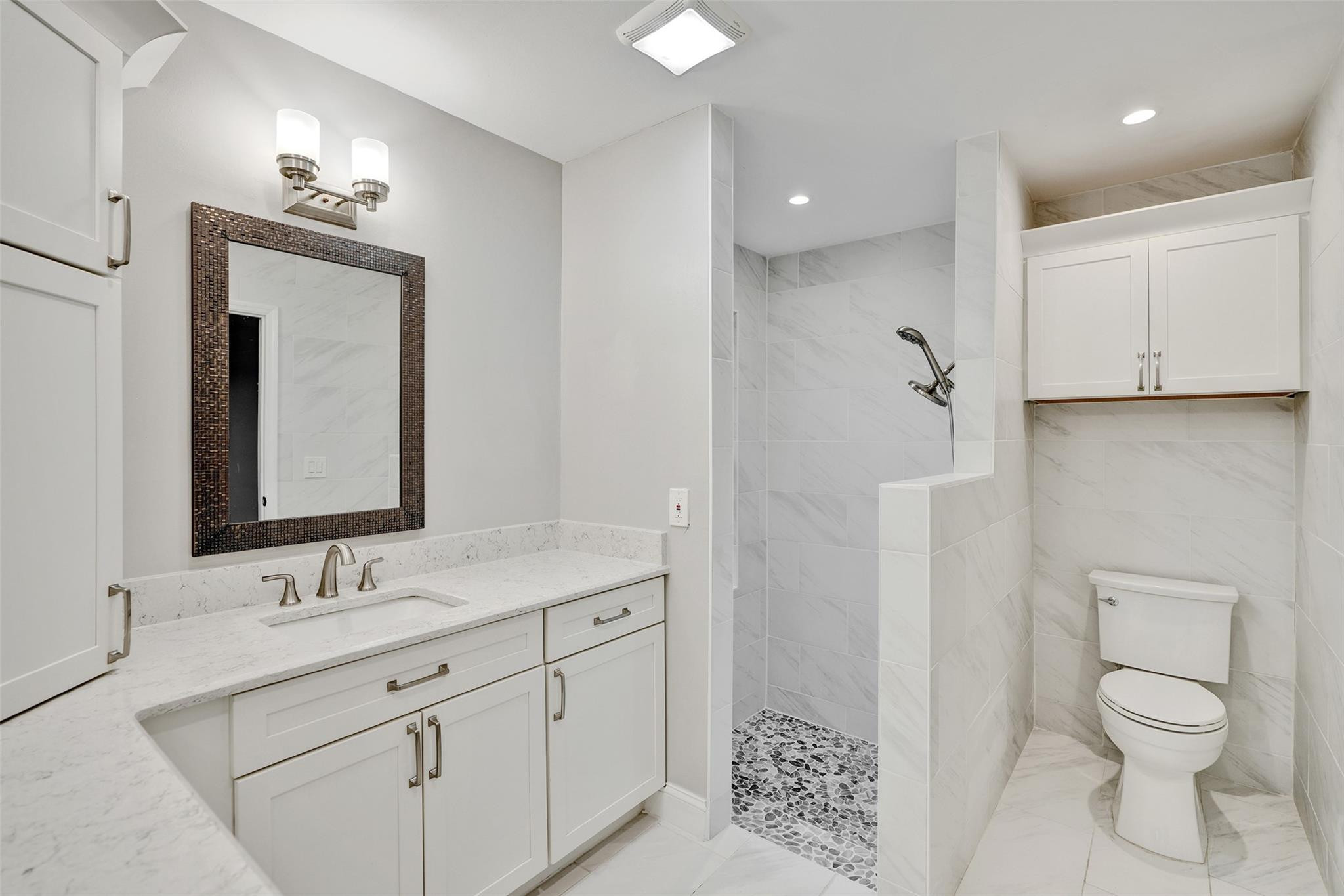 FLAMINGO GARDENS - Residential