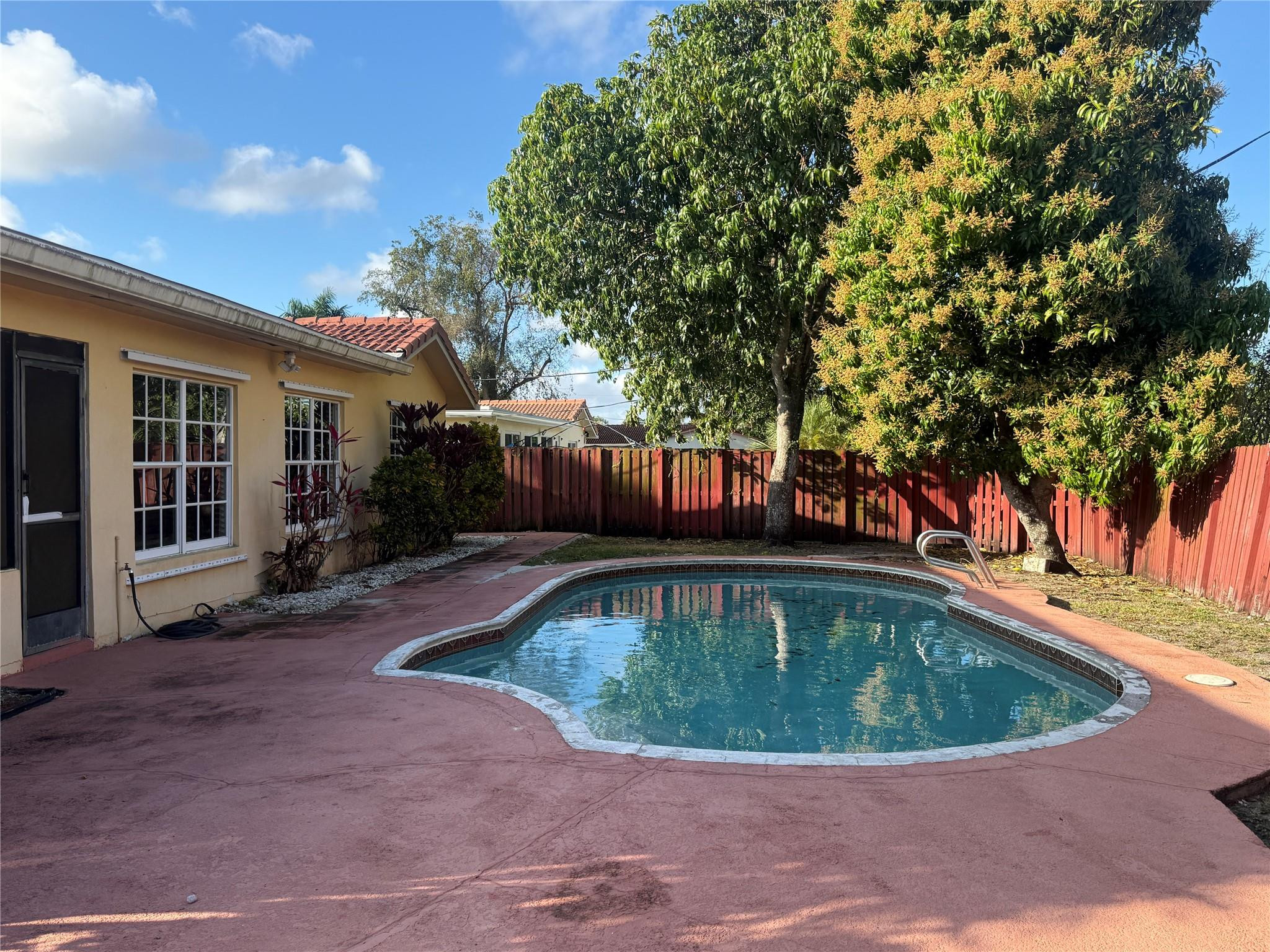 Coral Spgs Sub 1 59-30 - Residential Lease