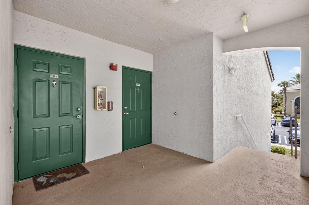 Photo of 236 Village Boulevard, Tequesta, FL 33469 (MLS # B26013298)