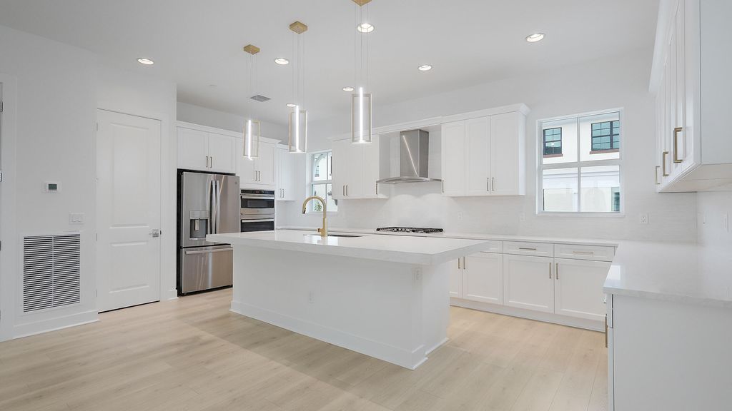 Photo of 5261 Beckman Terrace, Palm Beach Gardens, FL 33418 (MLS # R10977725)