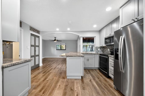 Tiny photo for 264 NW 79TH Avenue, Margate, FL 33063 (MLS # B26086279)