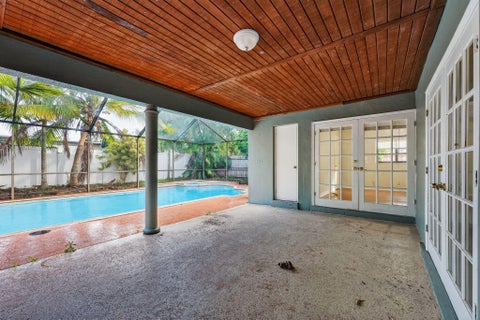 Tiny photo for 264 NW 79TH Avenue, Margate, FL 33063 (MLS # B26086279)