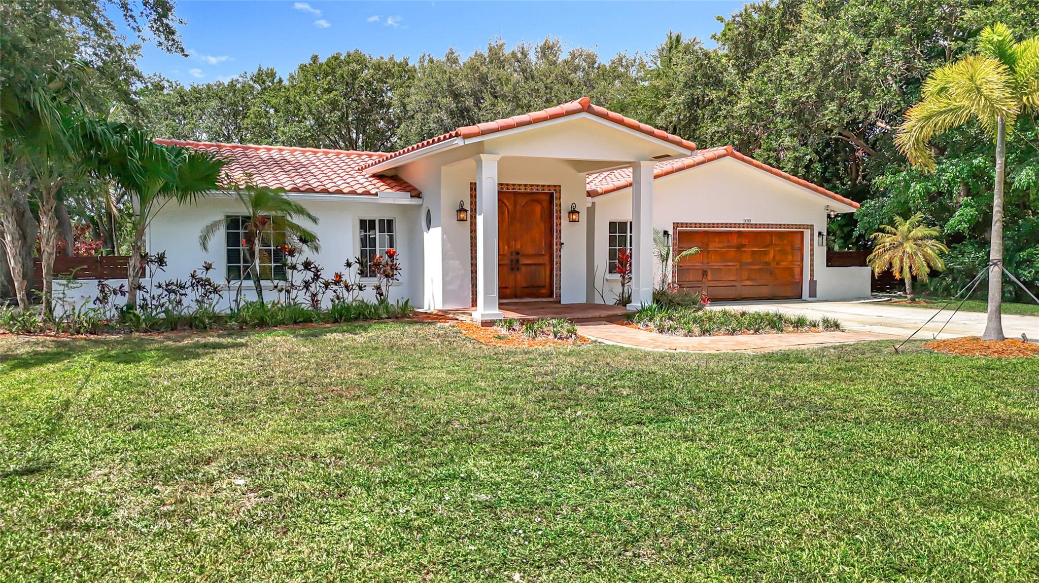 12100 NW 4th St