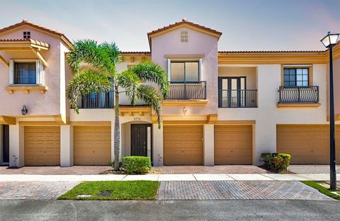 4778 Grand Cypress Cir Coconut Creek FL 33073