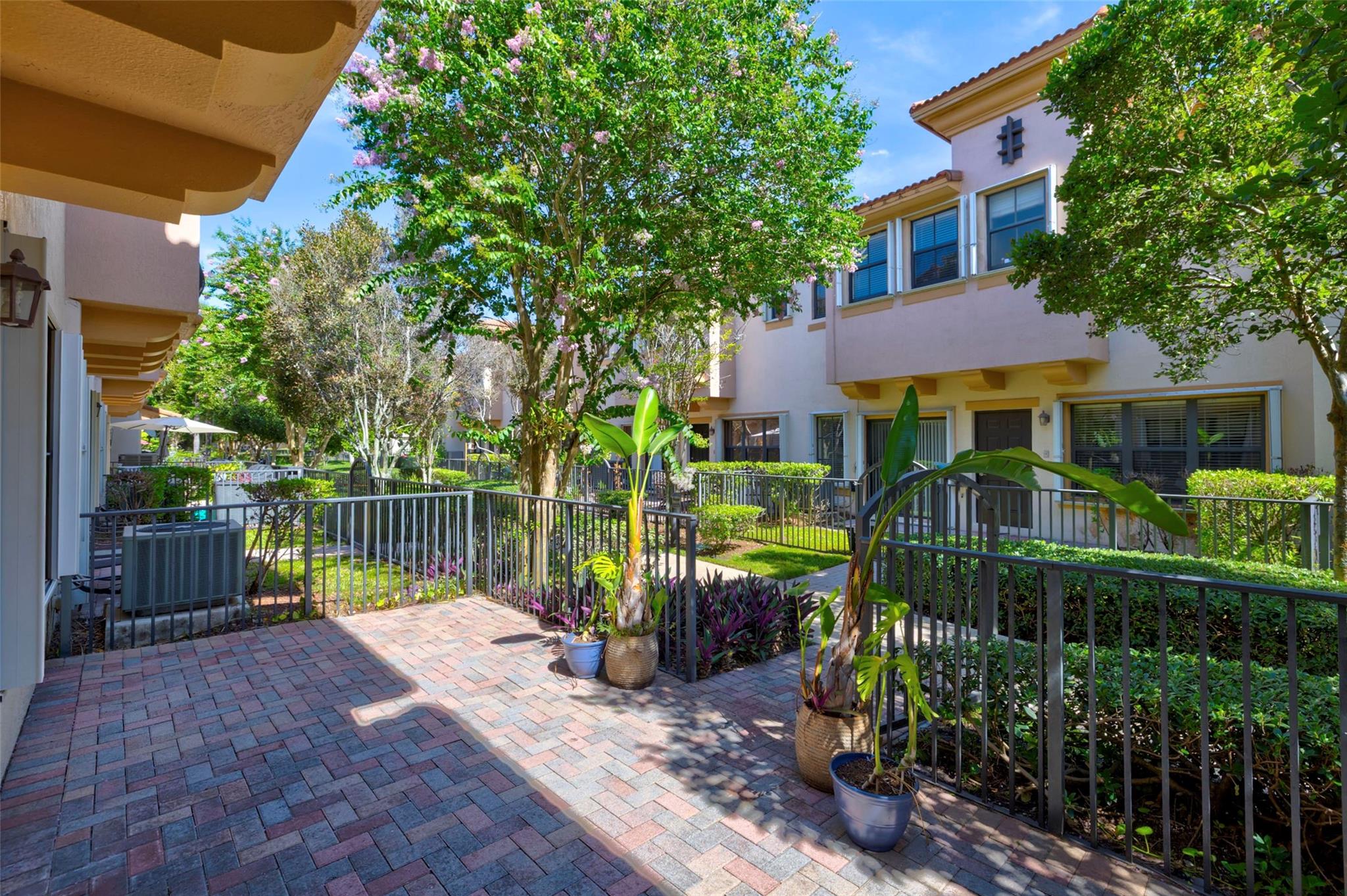 4778 Grand Cypress Cir