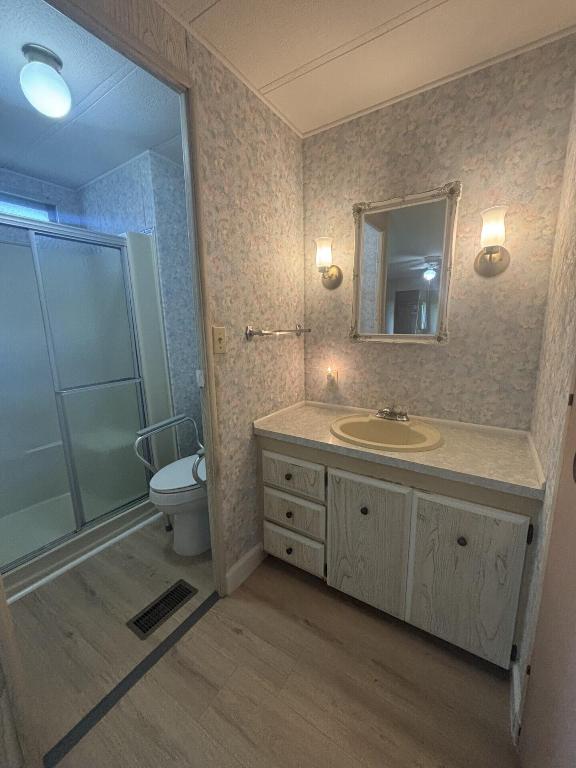 Spanish Lakes Riverfront - Residential