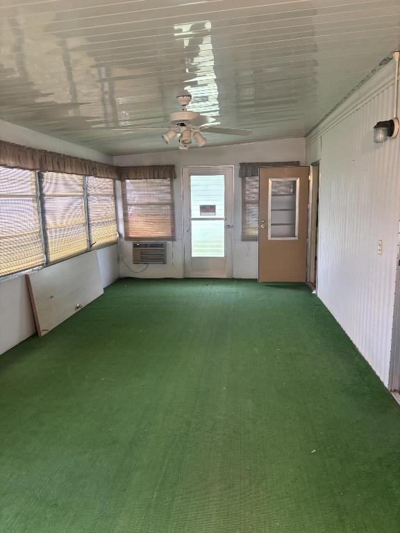 Spanish Lakes Riverfront - Residential