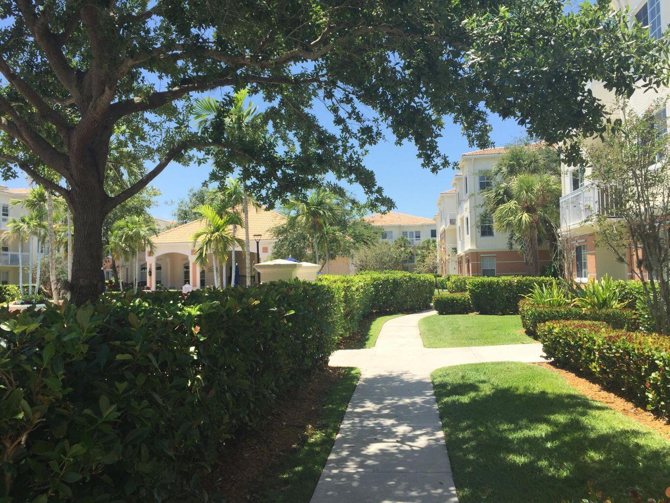 9887 Baywinds Drive 4201