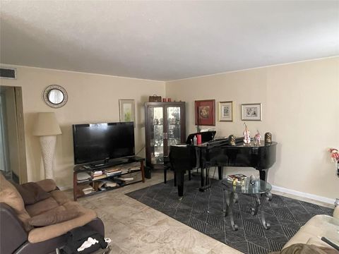 Condominium in Delray Beach FL 336 Brittany G 2.jpg