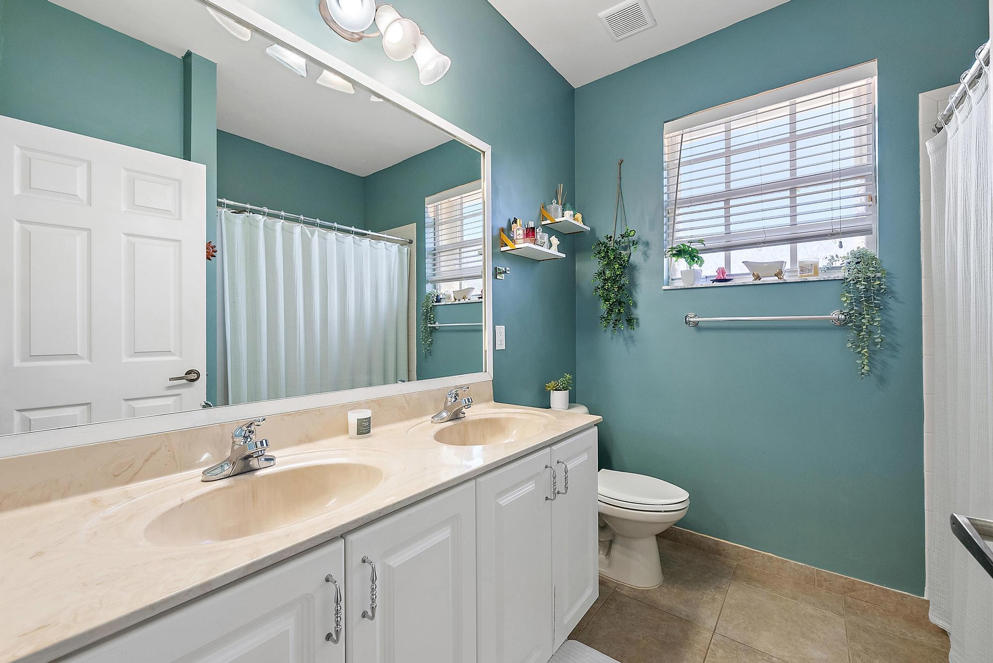 Paseos at Pines on Pennoc - Residential