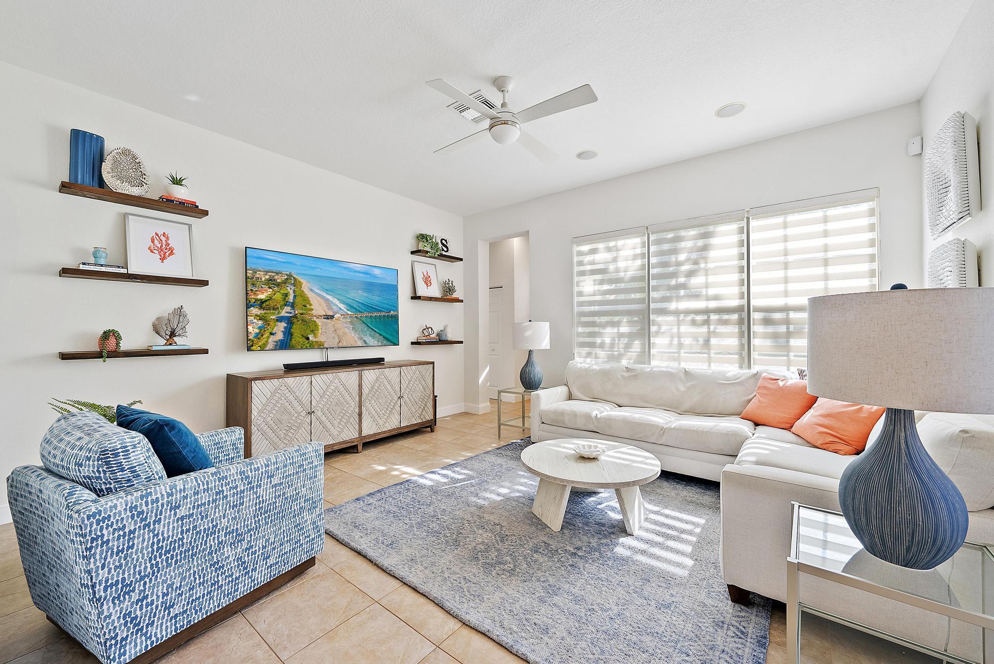 Paseos at Pines on Pennoc - Residential