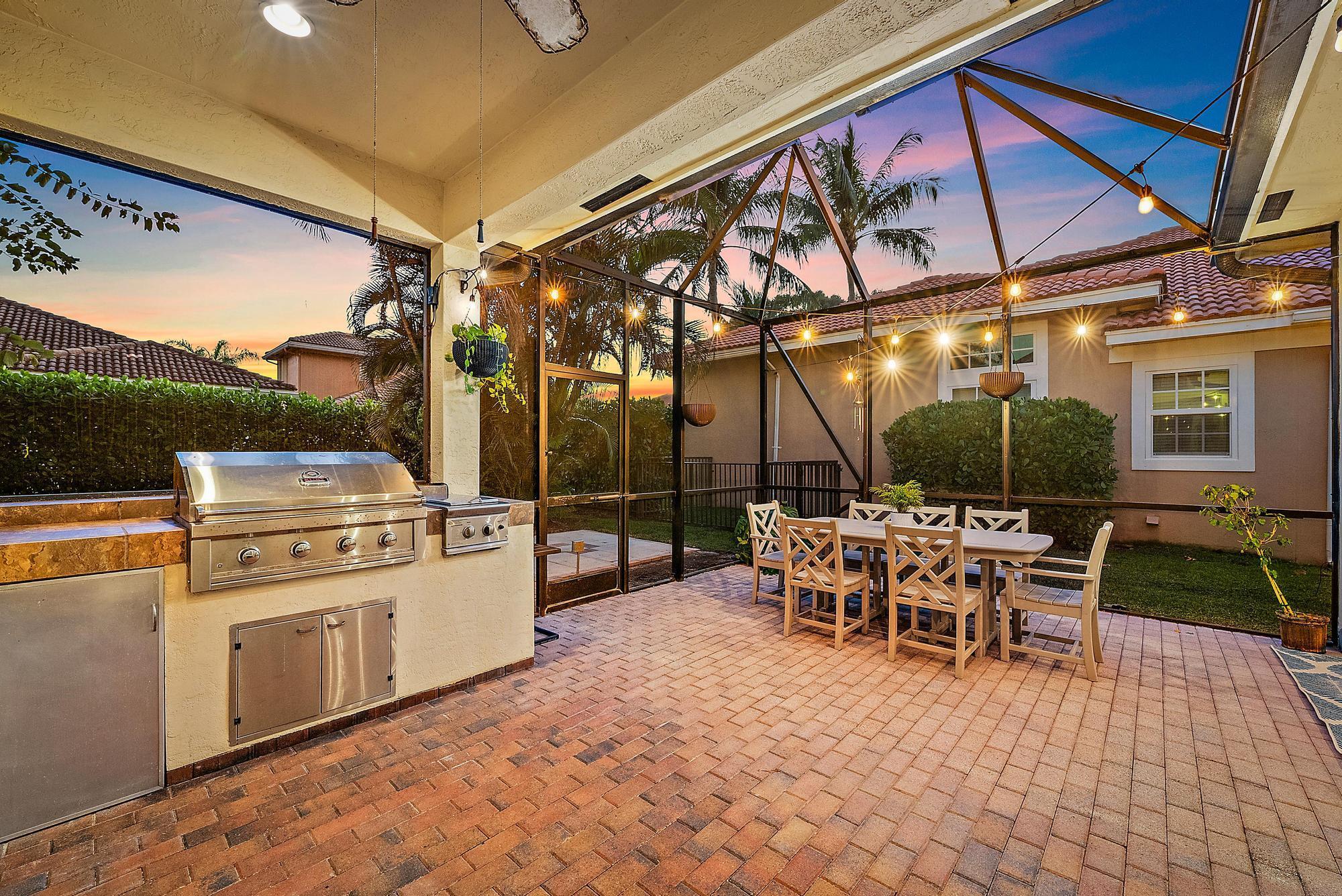 Paseos at Pines on Pennoc - Residential