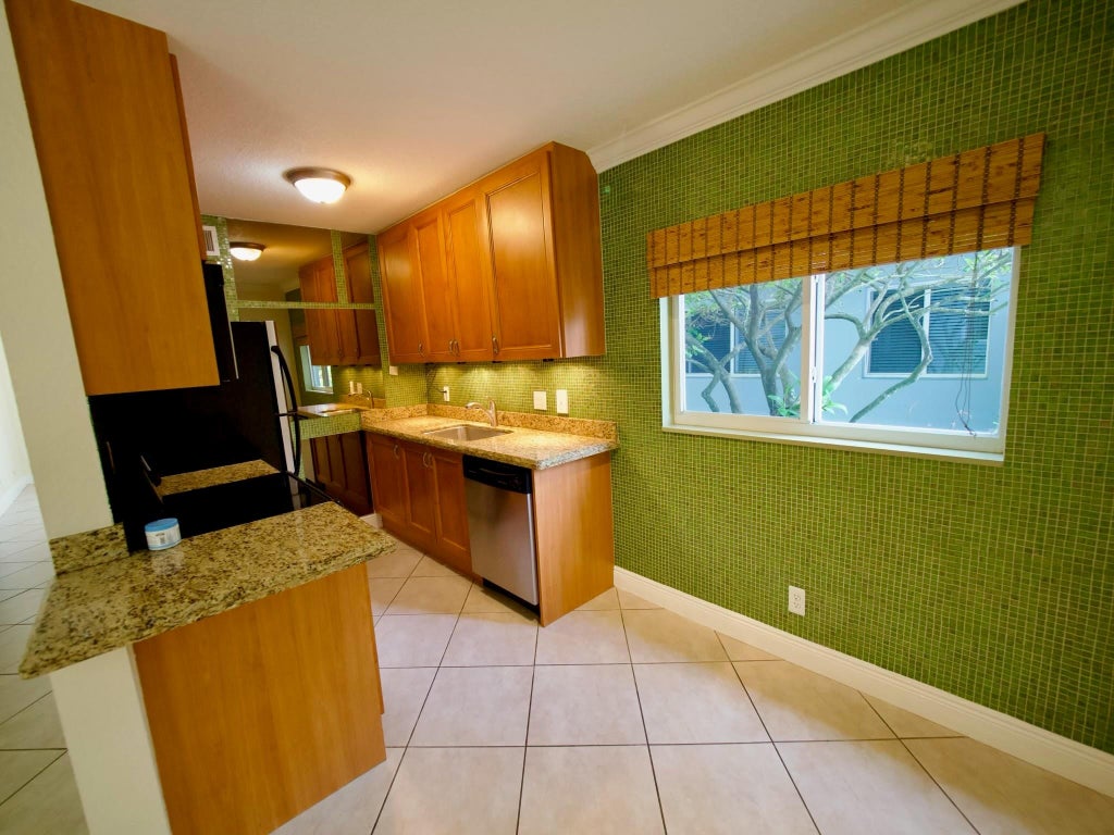 Photo of 1460 NE 18th Street #104, Fort Lauderdale, FL 33305 (MLS # B26042262)