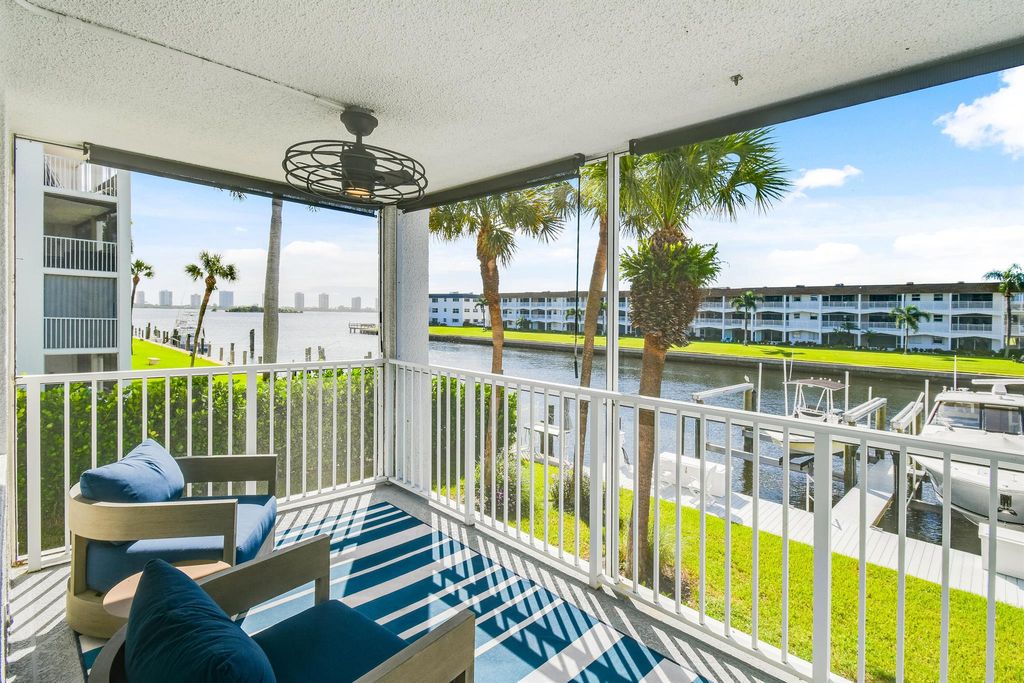 Photo of 104 Paradise Harbour Boulevard #215, North Palm Beach, FL 33408 (MLS # R11129234)