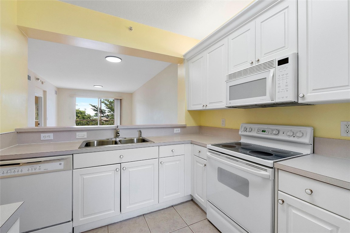 7765 Yardley Drive 403