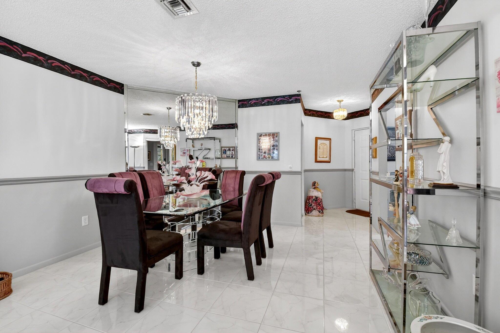 EXCELLENTE VILLAGE A,B,C, - Residential