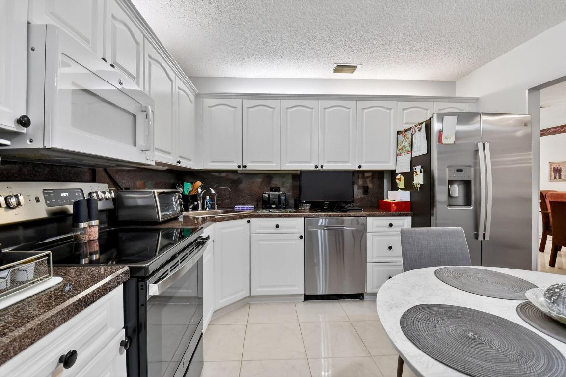 EXCELLENTE VILLAGE A,B,C,D,F, & G CONDO - Residential