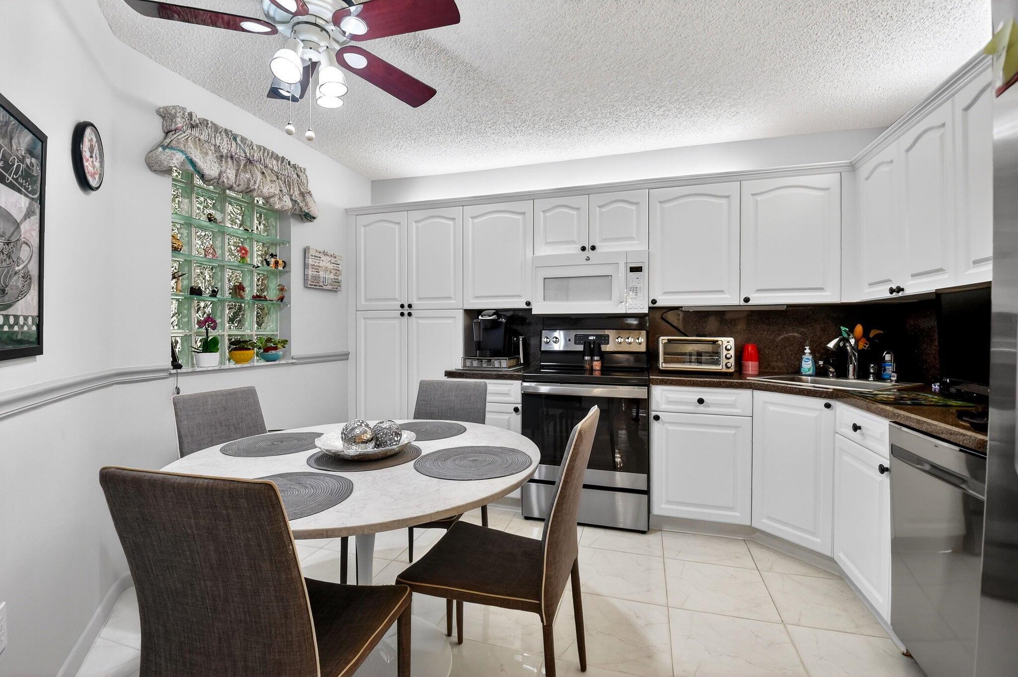 EXCELLENTE VILLAGE A,B,C, - Residential