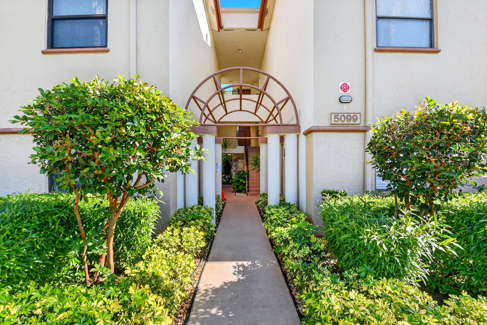 EXCELLENTE VILLAGE A,B,C,D,F, & G CONDO - Residential