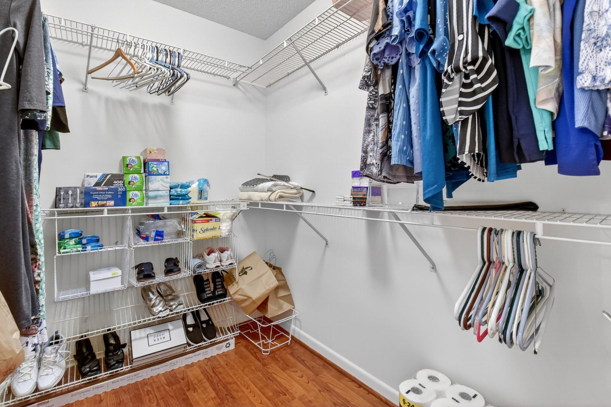 EXCELLENTE VILLAGE A,B,C, - Residential