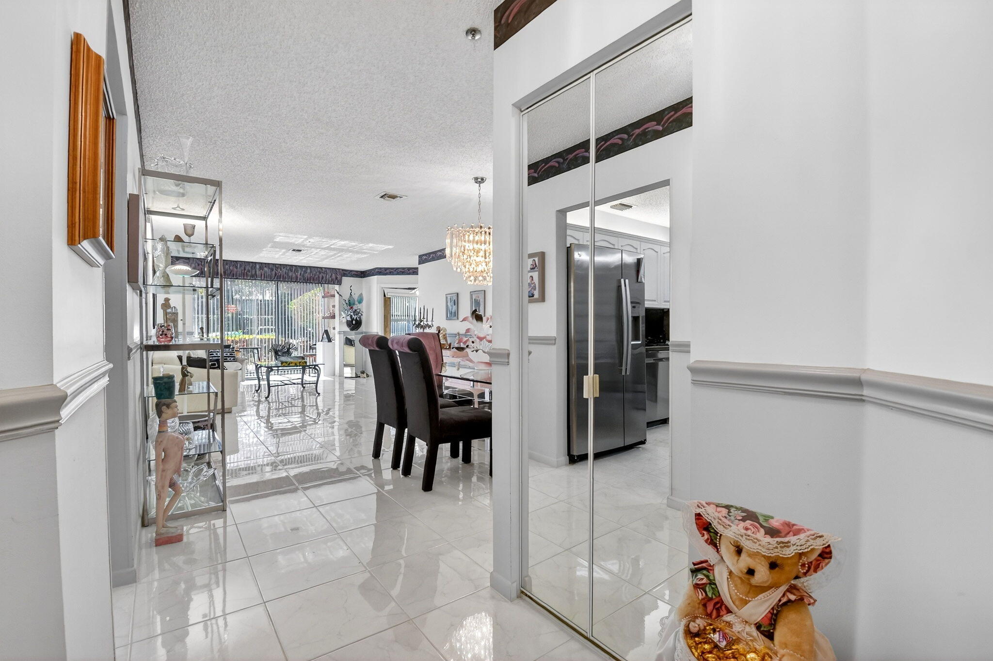 EXCELLENTE VILLAGE A,B,C,D,F, & G CONDO - Residential