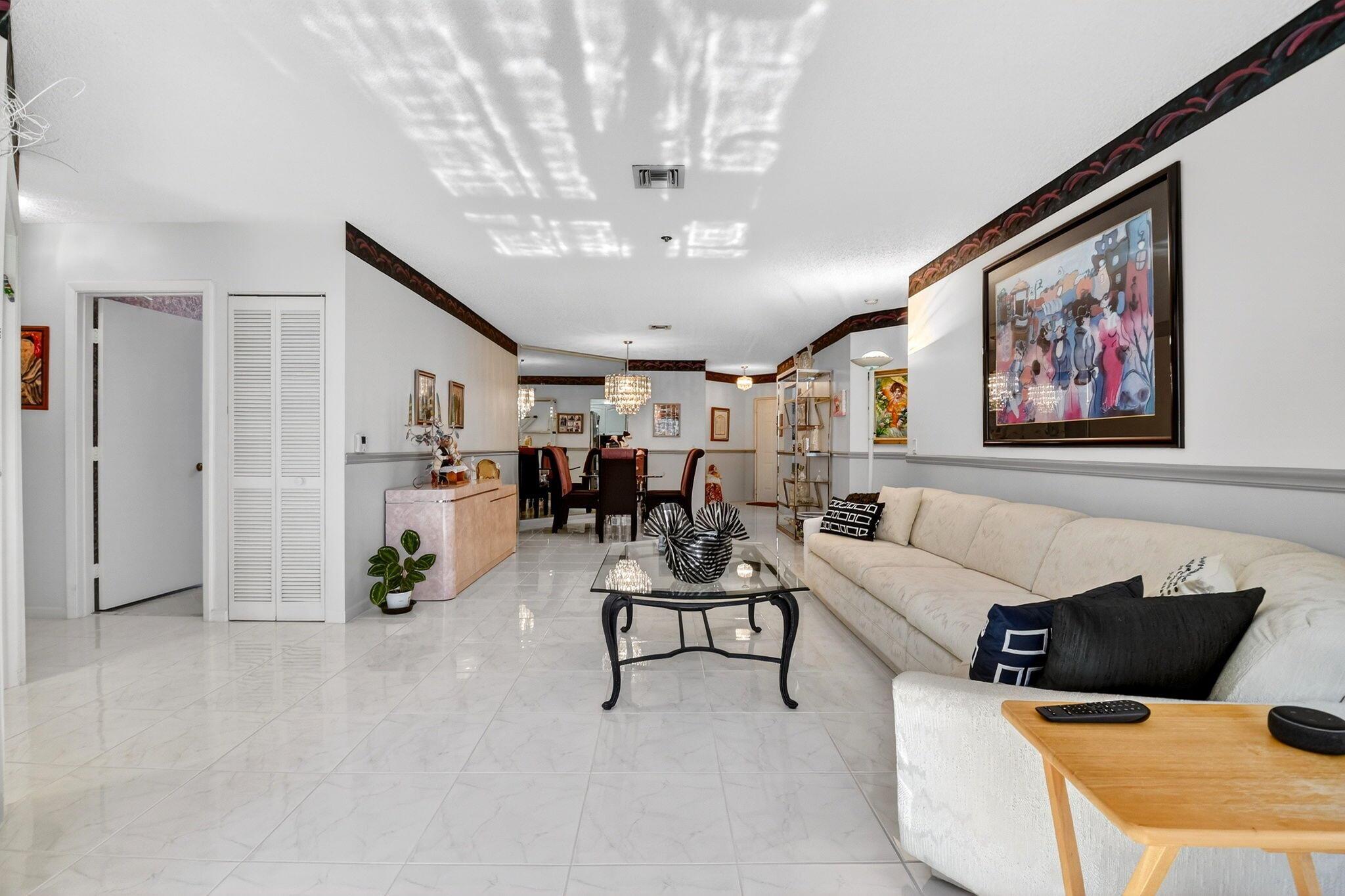 EXCELLENTE VILLAGE A,B,C, - Residential