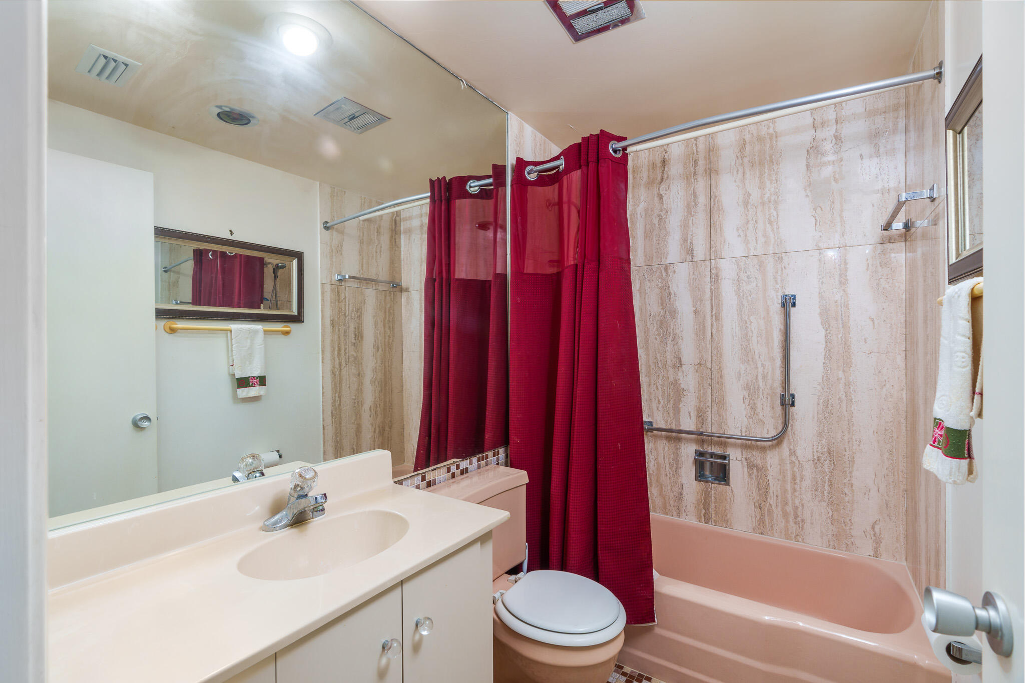 CORAL RIDGE TOWERS NORTH CO-OP - Residential