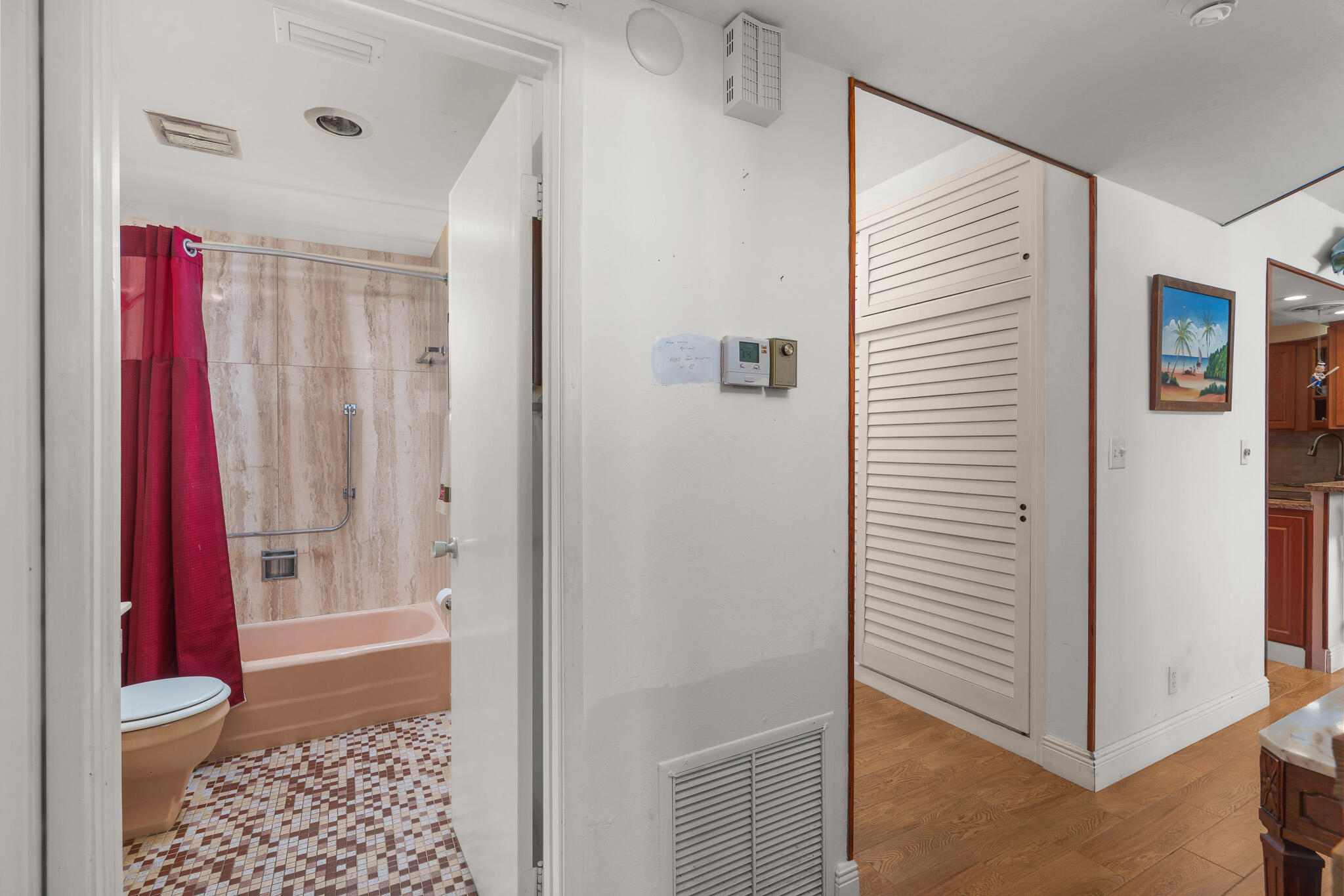 CORAL RIDGE TOWERS NORTH CO-OP - Residential