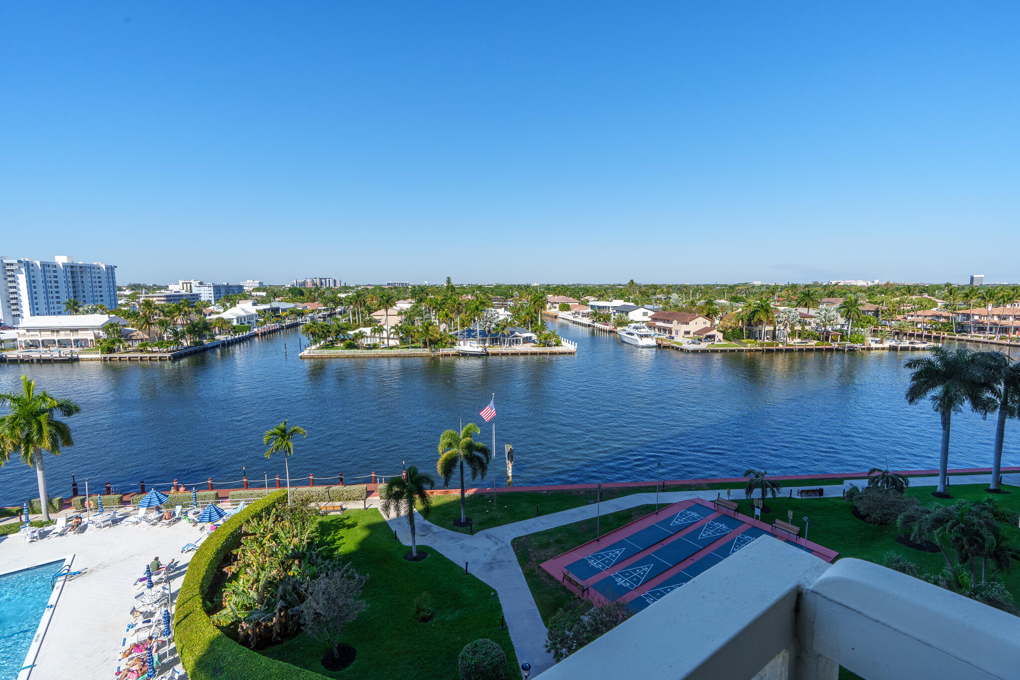 CORAL RIDGE TOWERS NORTH CO-OP - Residential