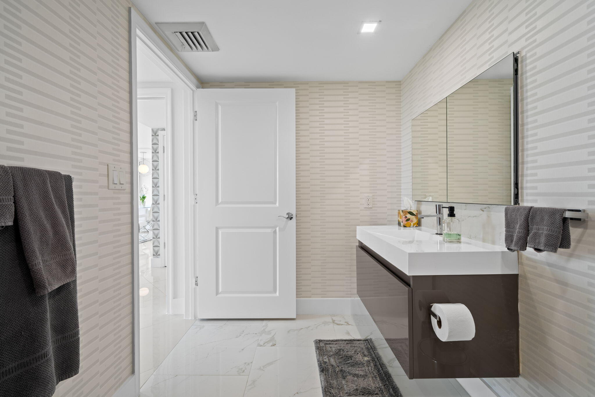 SYMPHONY NORTH CONDO - Residential